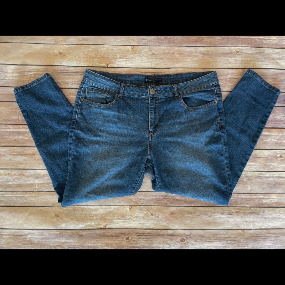 Women’s Skinny jeans